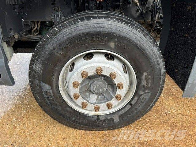 Volvo FMX 420 傾卸式卡車