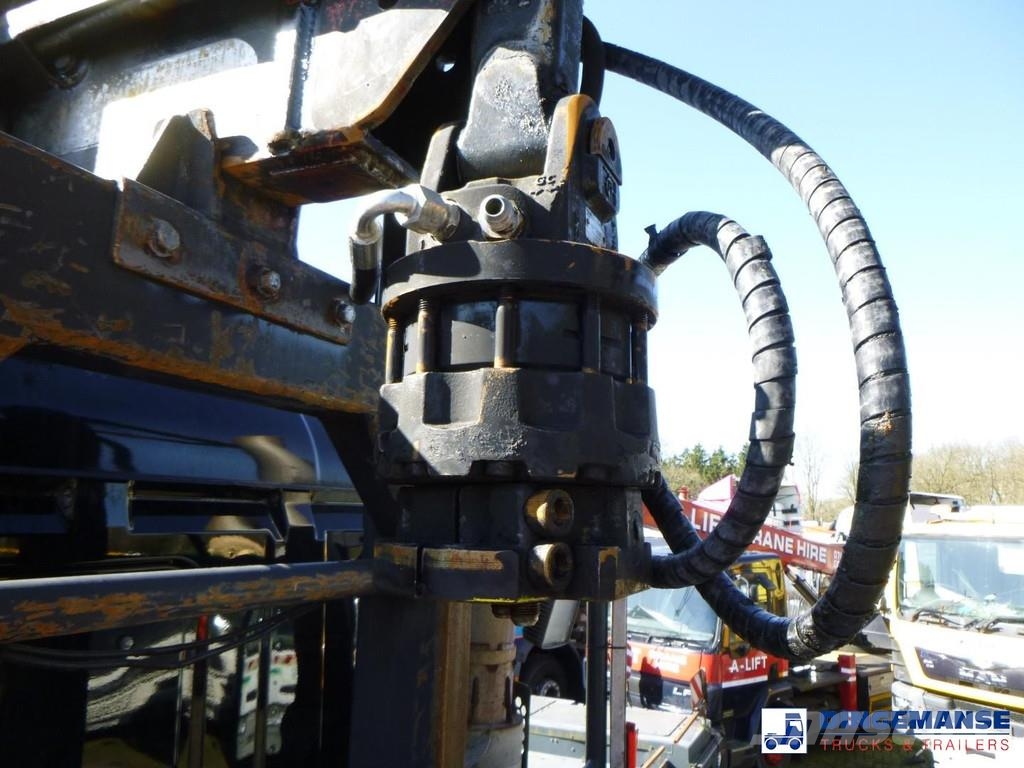 Scania R 580 6x4 Euro 6 + Jonsered 2850 crane Kranen voor alle terreinen