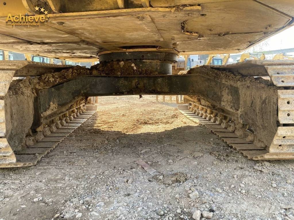 CAT 307E2 Paletli ekskavatörler