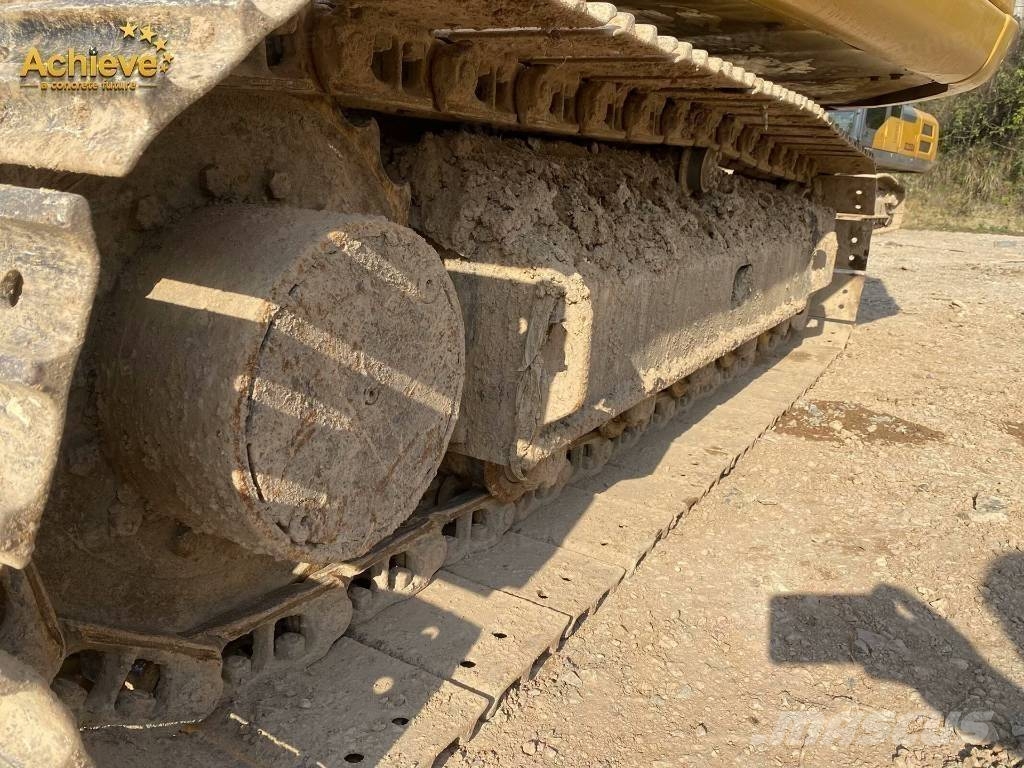 CAT 307E2 Paletli ekskavatörler