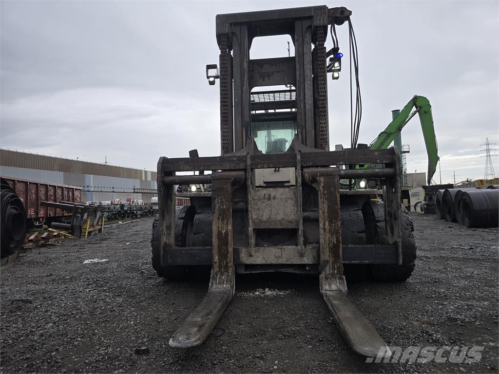 Kalmar DCD450-12 Diesel Trucker