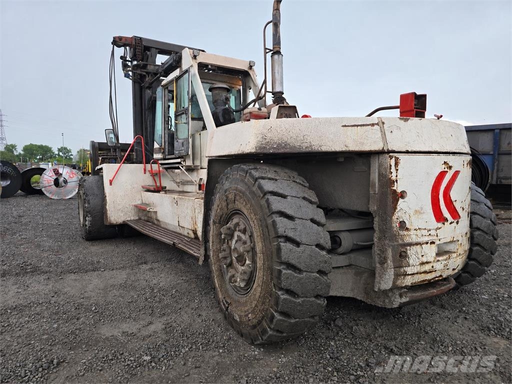 Kalmar DCD450-12 Diesel Trucker