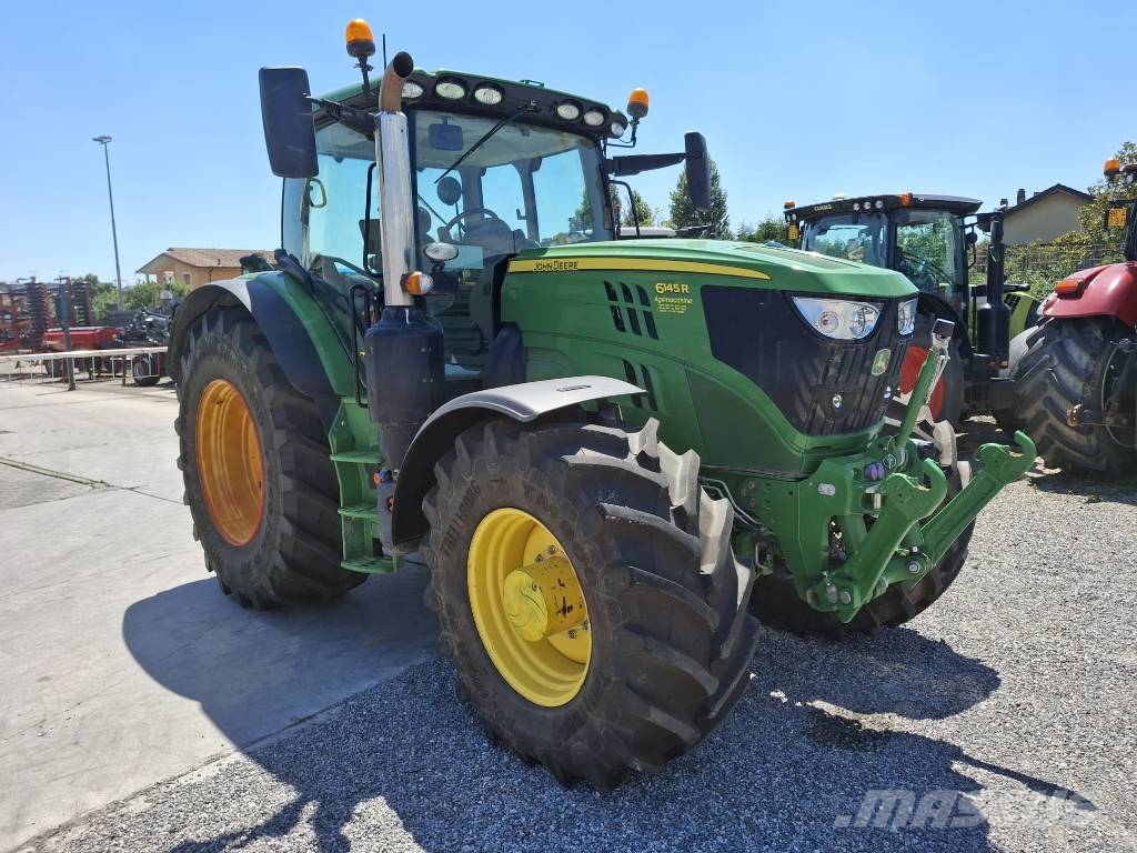 John Deere 6145 R Трактори