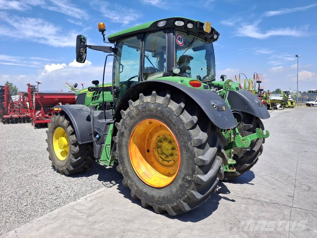 John Deere 6145 R Трактори