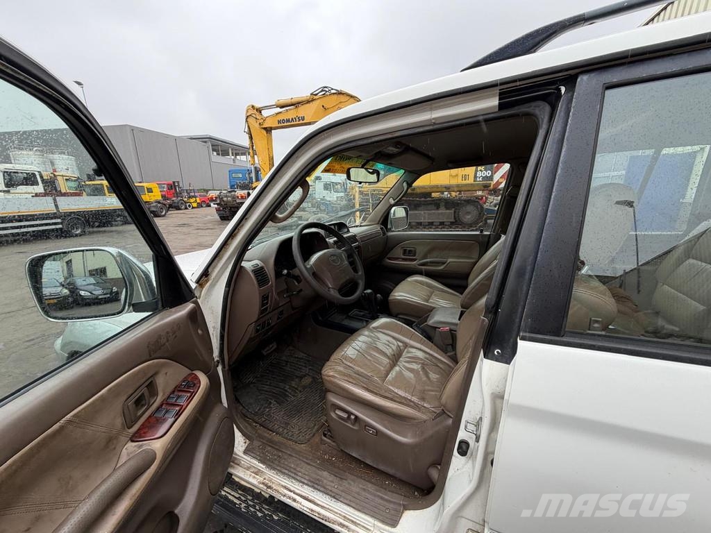 Toyota Land Cruiser SUV - 4x4 4WD - Automatic Gearbox - P Внедорожники