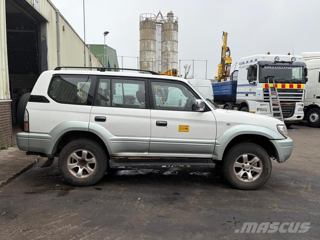 Toyota Land Cruiser SUV - 4x4 4WD - Automatic Gearbox - P Внедорожники