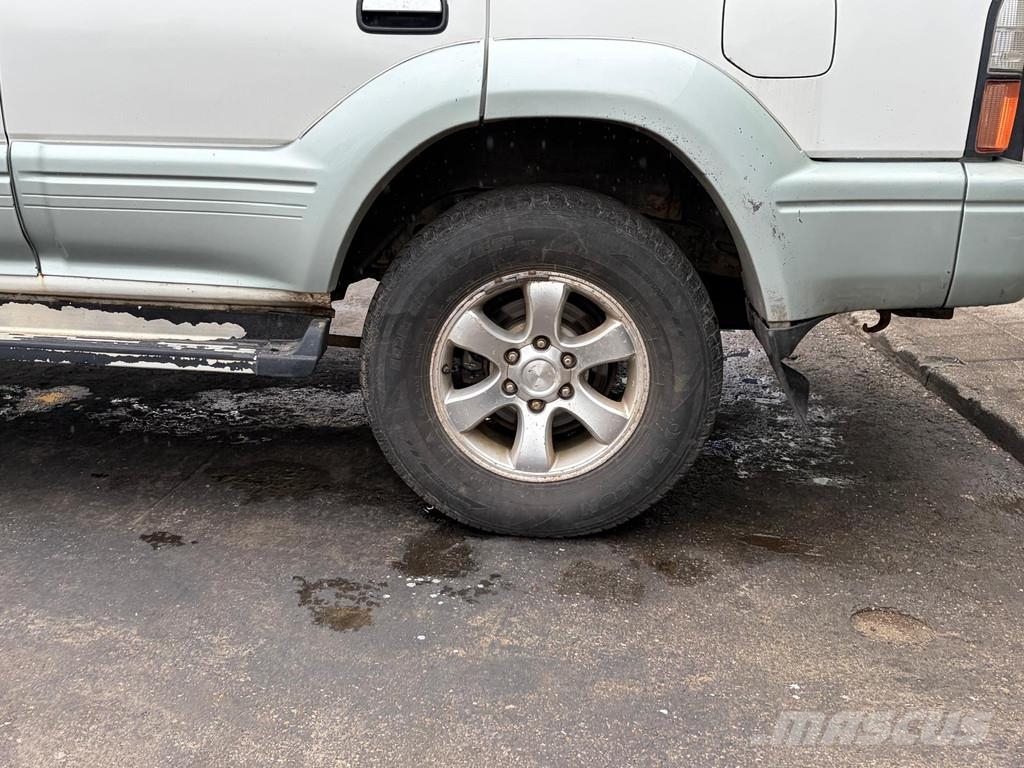 Toyota Land Cruiser SUV - 4x4 4WD - Automatic Gearbox - P Внедорожники