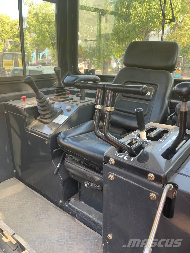 Shantui SD22 بلدوزرات مجنزرة