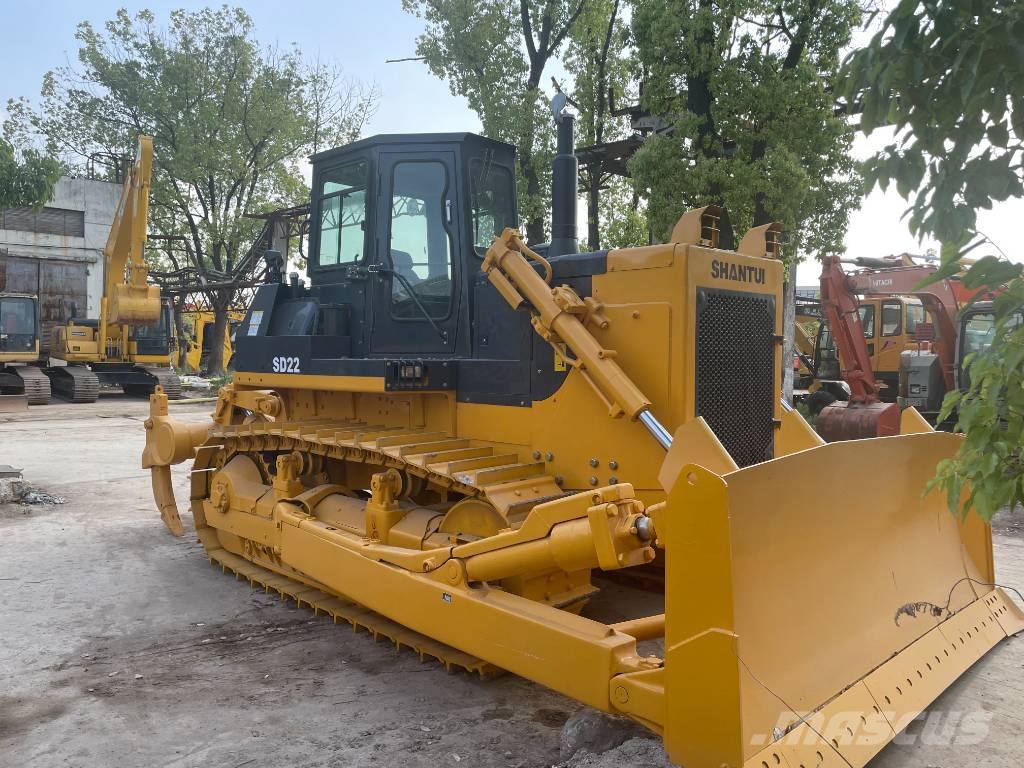 Shantui SD22 بلدوزرات مجنزرة