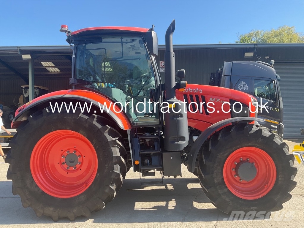 Kubota M 7-153 Traktoren