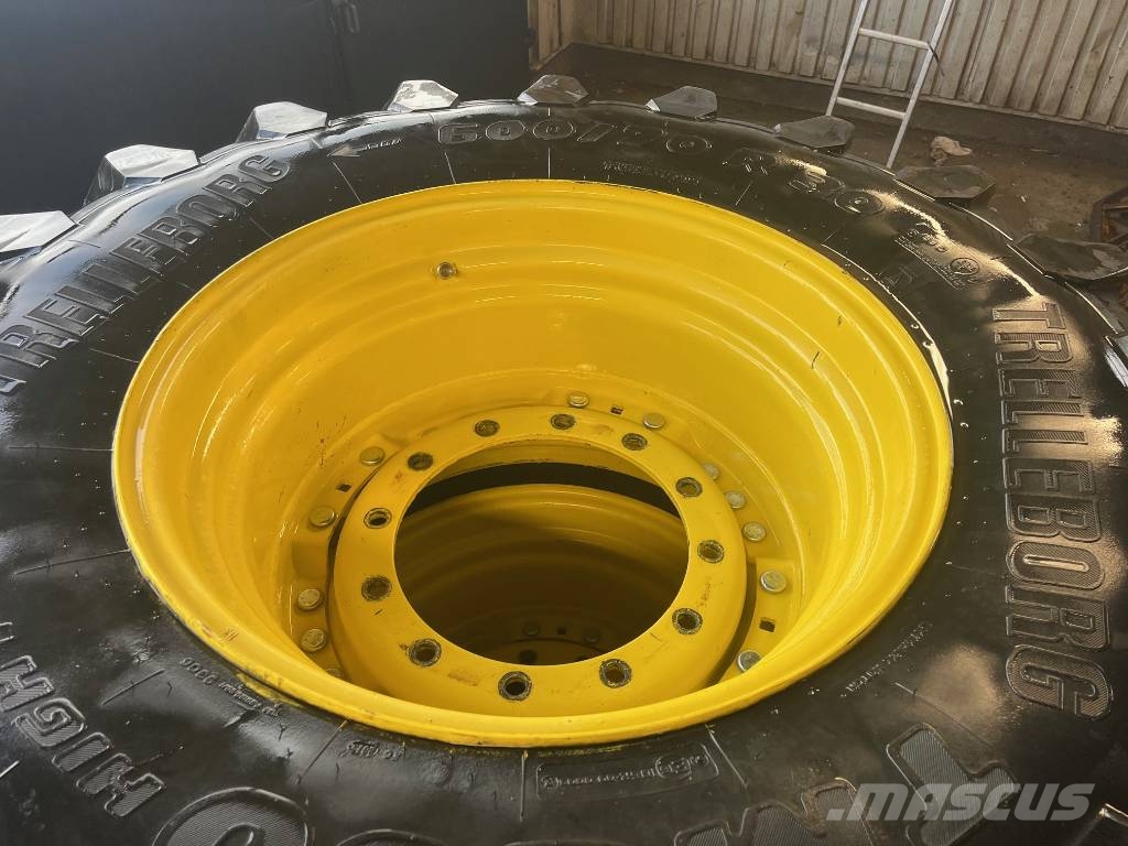 Trelleborg 650/85-R38 600/70-R30 till John Deere 7260R Ελαστικά και ζάντες