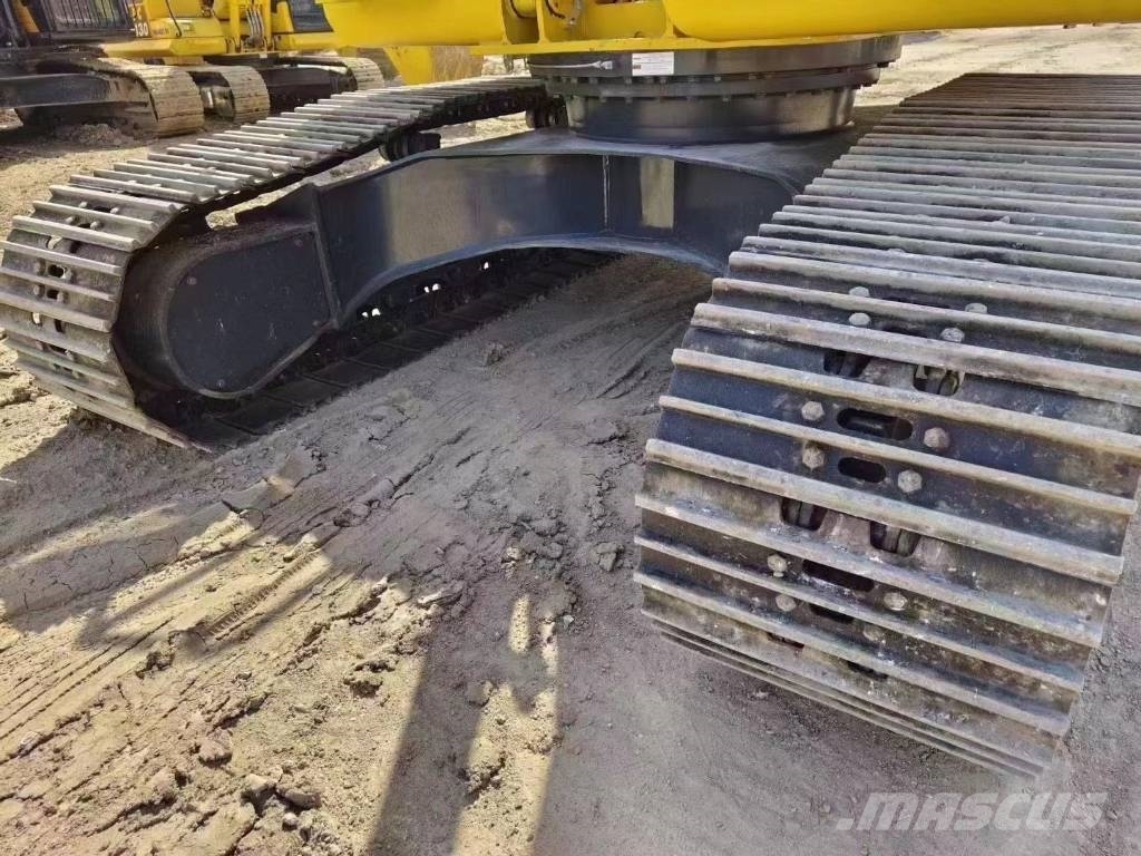 Komatsu PC 200-8 Εκσκαφείς με ερπύστριες