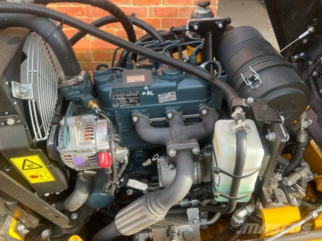 JCB CT160-80 Vibromax Site Roller Tandemové válce