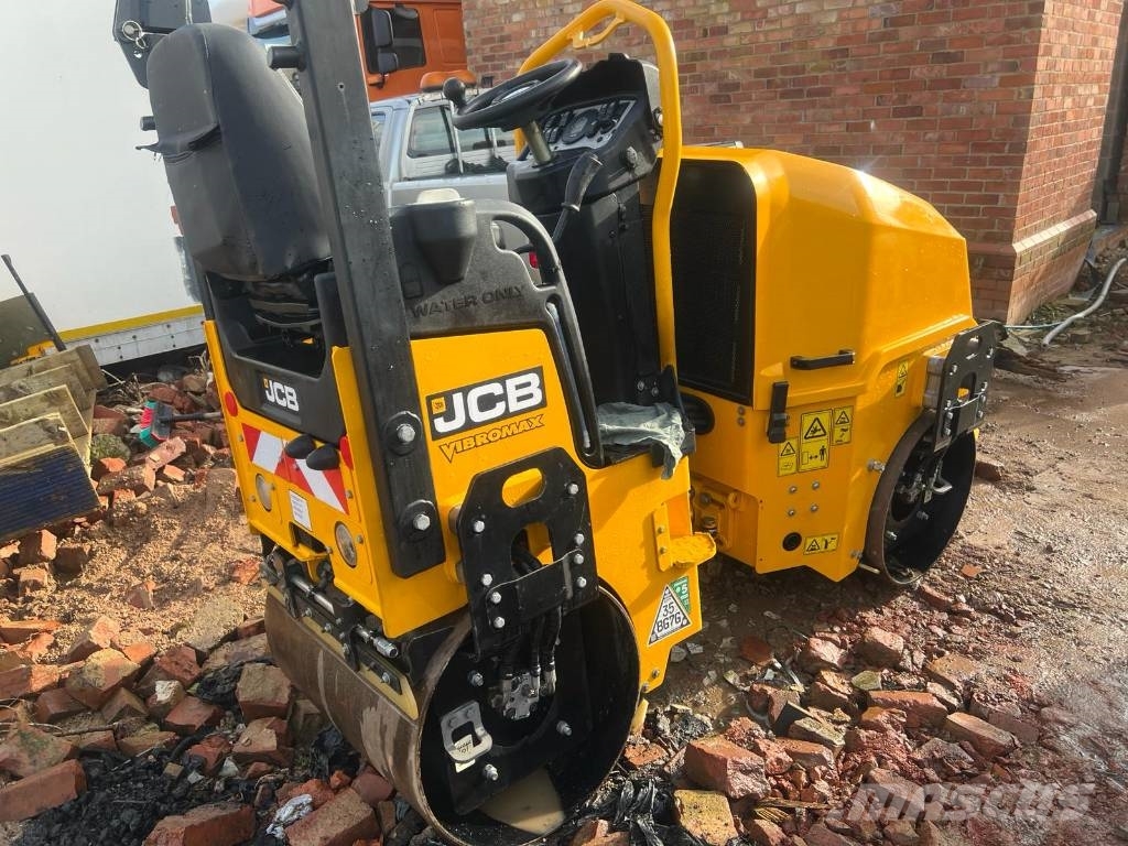 JCB CT160-80 Vibromax Site Roller Tandemové válce