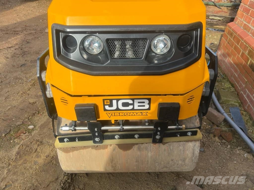 JCB CT160-80 Vibromax Site Roller Tandemové válce