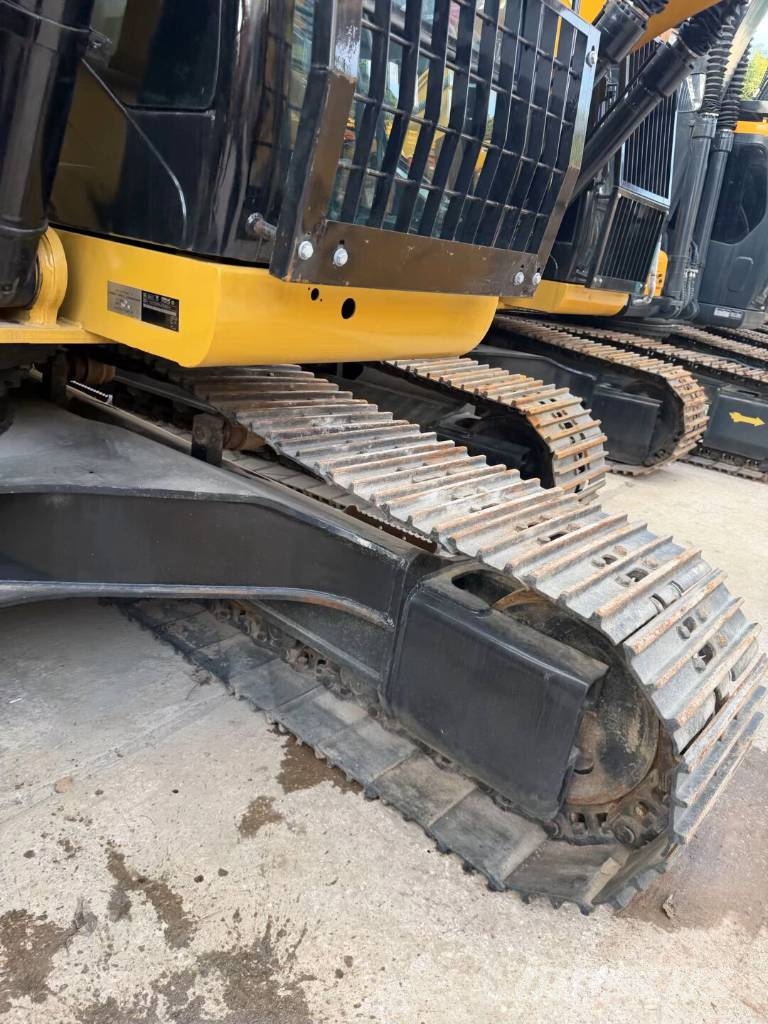 CAT 330 D2L 3000 units excavators in stock Crawler excavators