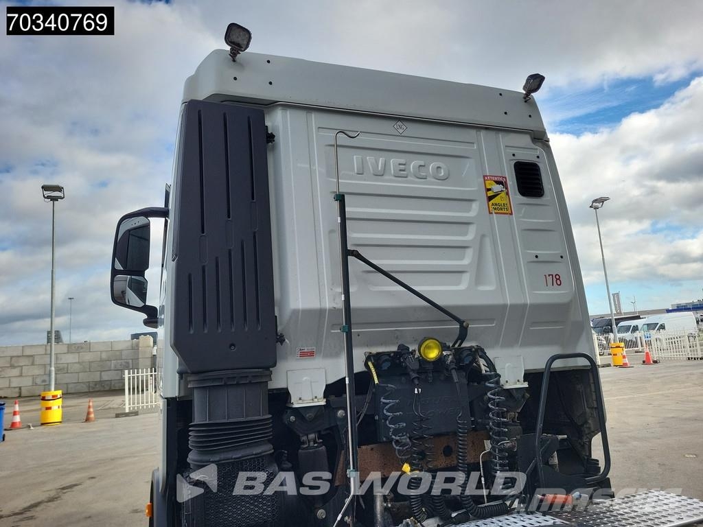 Iveco S-Way 460 4X2 LNG! Retarder 2x Tanks Navi ACC Sadulveokid