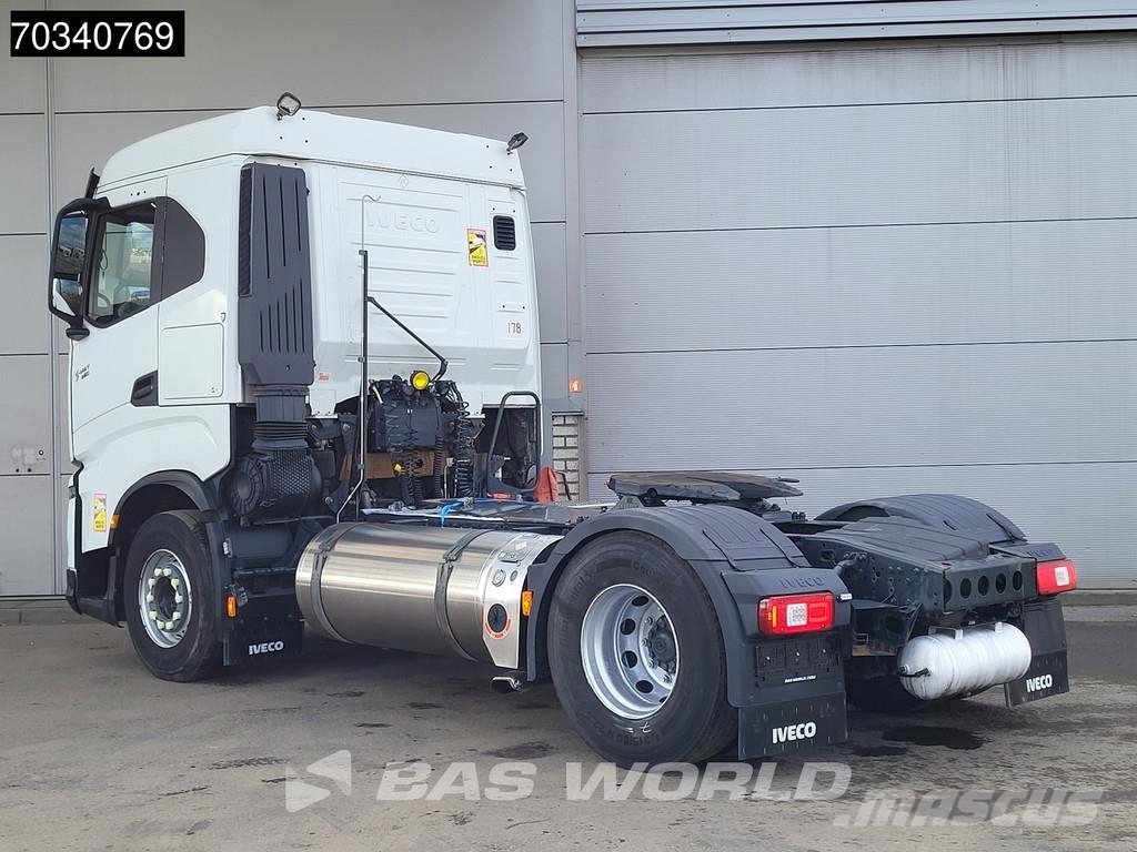 Iveco S-Way 460 4X2 LNG! Retarder 2x Tanks Navi ACC Sadulveokid