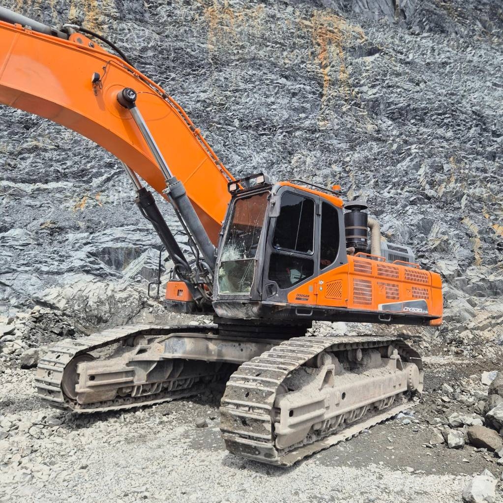 Doosan DX 530 LC-5 Escavatori cingolati