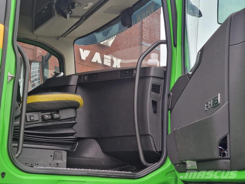Volvo FH 16.750 Globetrotter XL 6x2 - 20T Multilift Hook gancho Caminhões Roll-on Roll-off