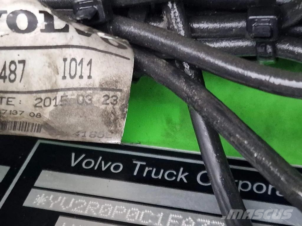 Volvo FH 16.750 Globetrotter XL 6x2 - 20T Multilift Hook Camiones polibrazo