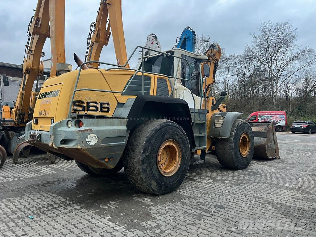 Liebherr L566 Radlader