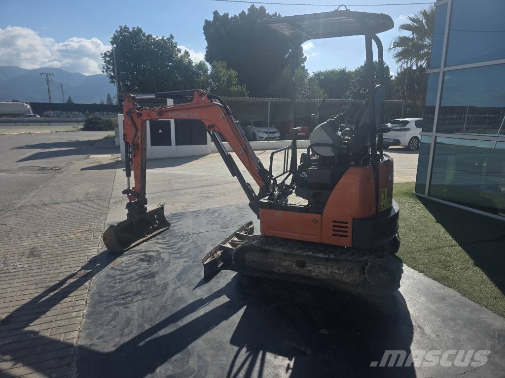 Hitachi ZX 19-5 Mini rýpadla < 7t