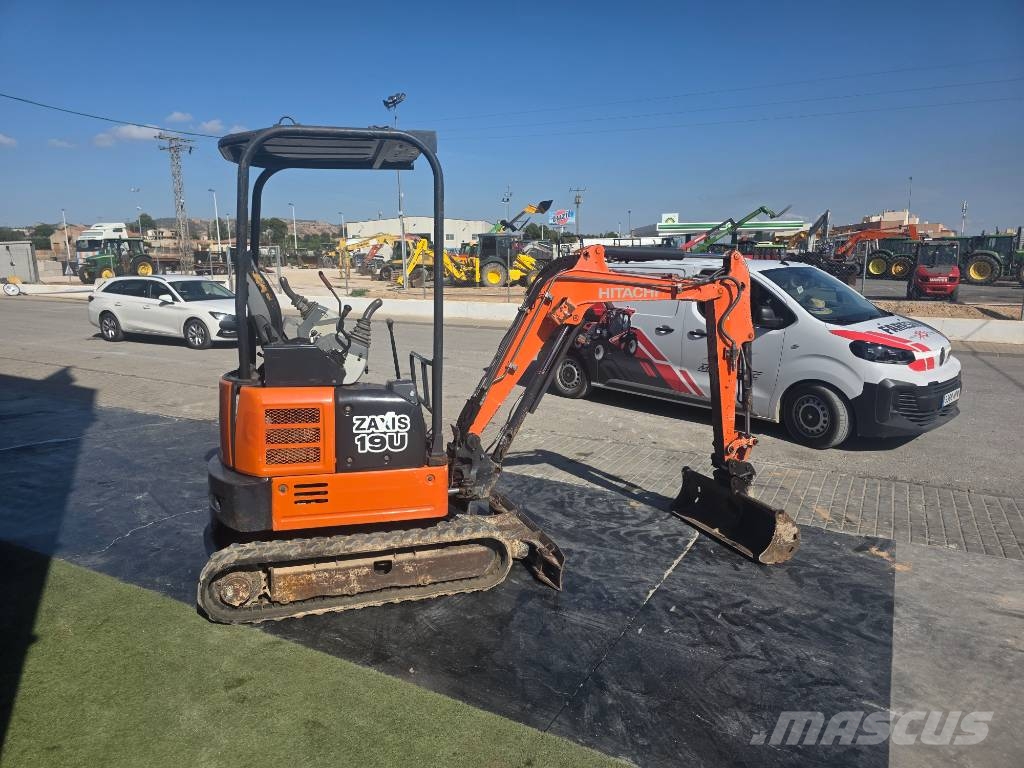 Hitachi ZX 19-5 Mini rýpadla < 7t