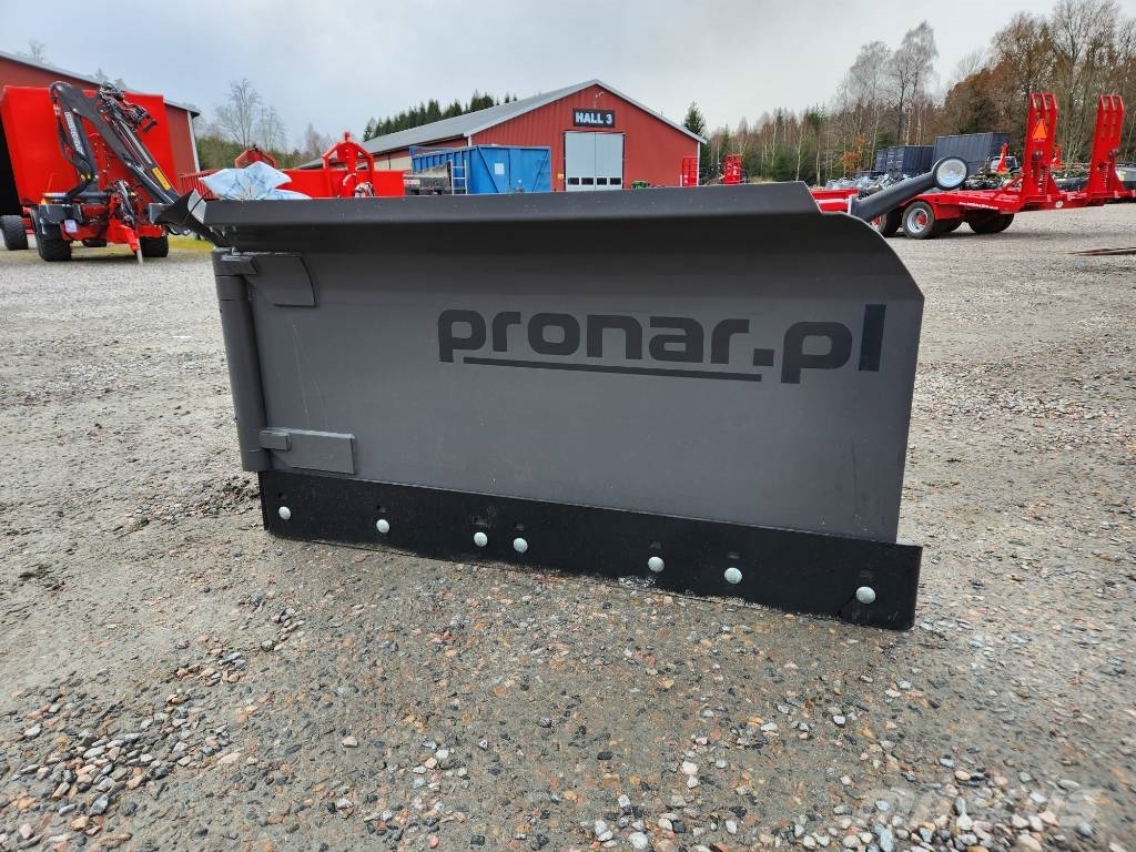 Pronar PUV-3300 Lâminas de neve e arados