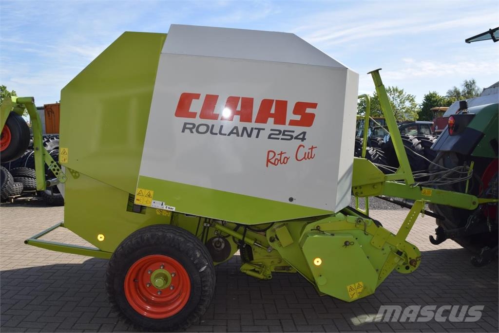 CLAAS Rollant 254 RC Lisy na okrúhle balíky