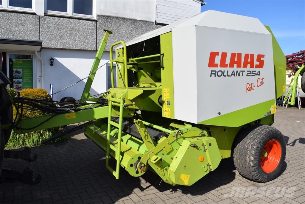 CLAAS Rollant 254 RC Lisy na okrúhle balíky