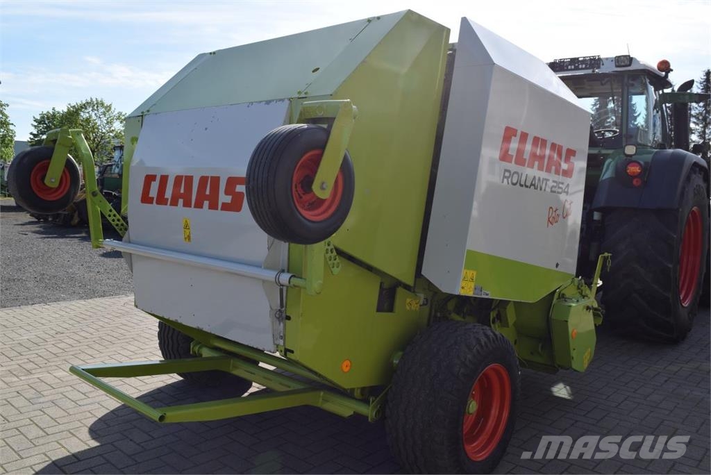 CLAAS Rollant 254 RC Lisy na okrúhle balíky
