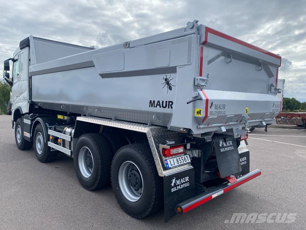 Volvo FH540 8x4 Самоскиди