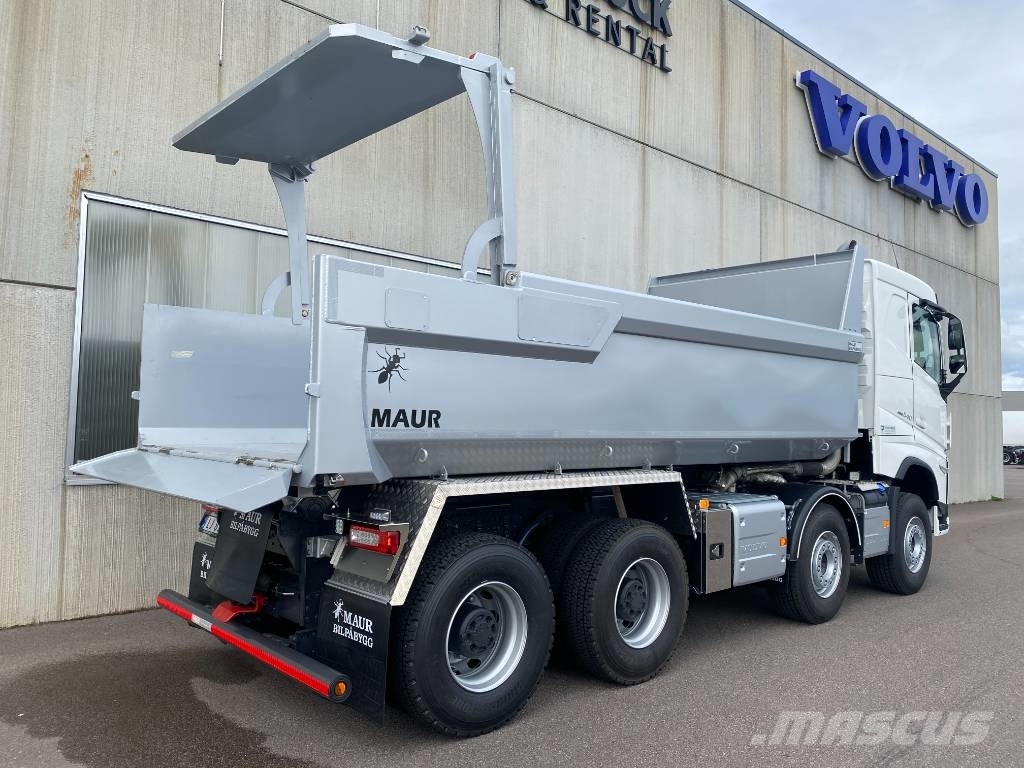 Volvo FH540 8x4 Самоскиди