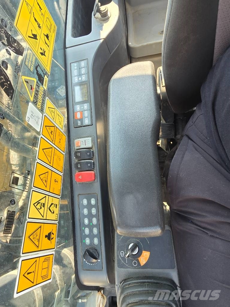 CAT 314F Wielgraafmachines