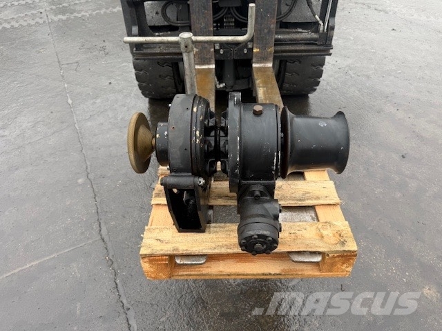 Bauer USED HYDRAULIC WINCH Tilbehør og reservedele til boreudstyr/borerigge