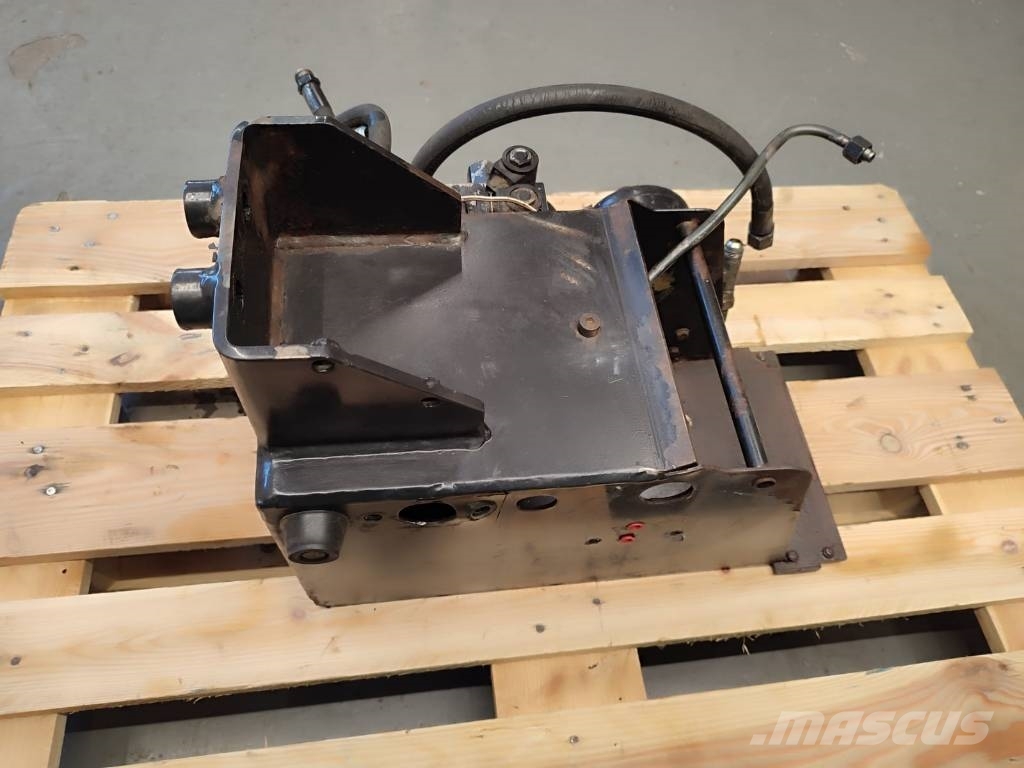 Valtra Front axle suspension V34938800 Valtra N91 Saseler