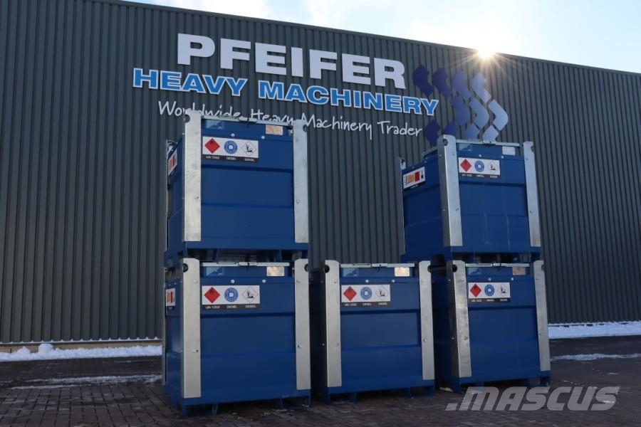 TAB 950 Compact 950 Liter Fuel Box, KIWA - ADR and Kraftstoff- und Zusatzstoffbehälter