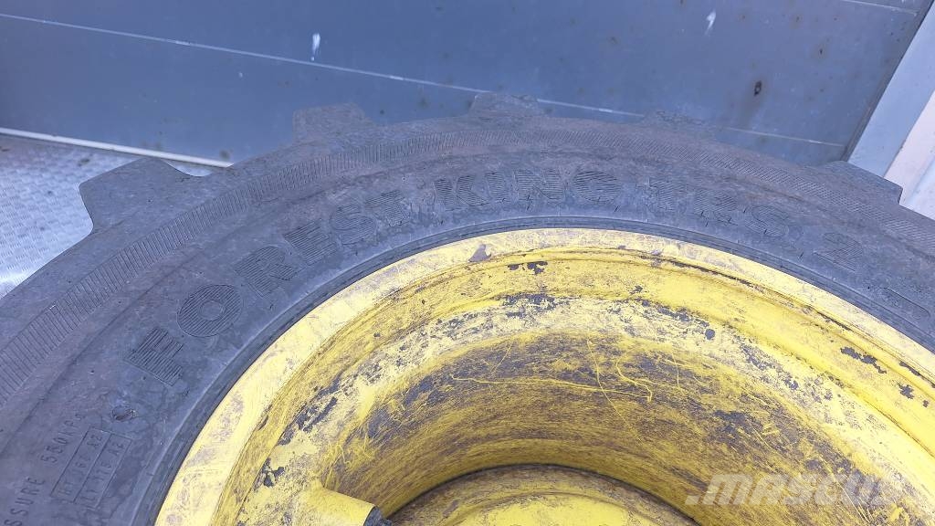  Wheel Nokian Forest King TRS2 710/40-26.5 Padangos, ratai ir ratlankiai