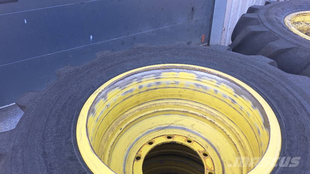  Wheel Nokian Forest King TRS2 710/40-26.5 Padangos, ratai ir ratlankiai