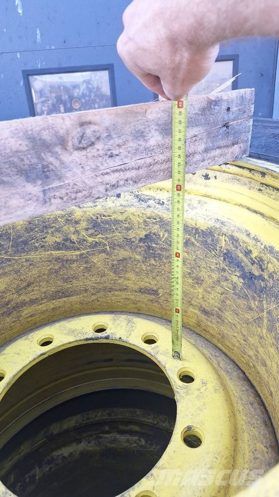  Wheel Nokian Forest King TRS2 710/40-26.5 Padangos, ratai ir ratlankiai