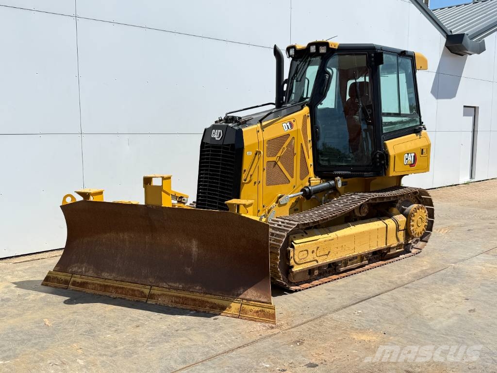 CAT D1 - Camera / Only 3700 Hours Dozer cingolati