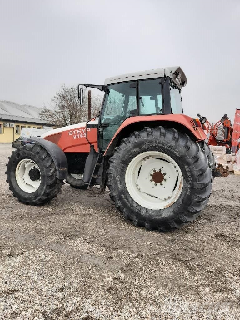 Steyr 9145 Traktorit