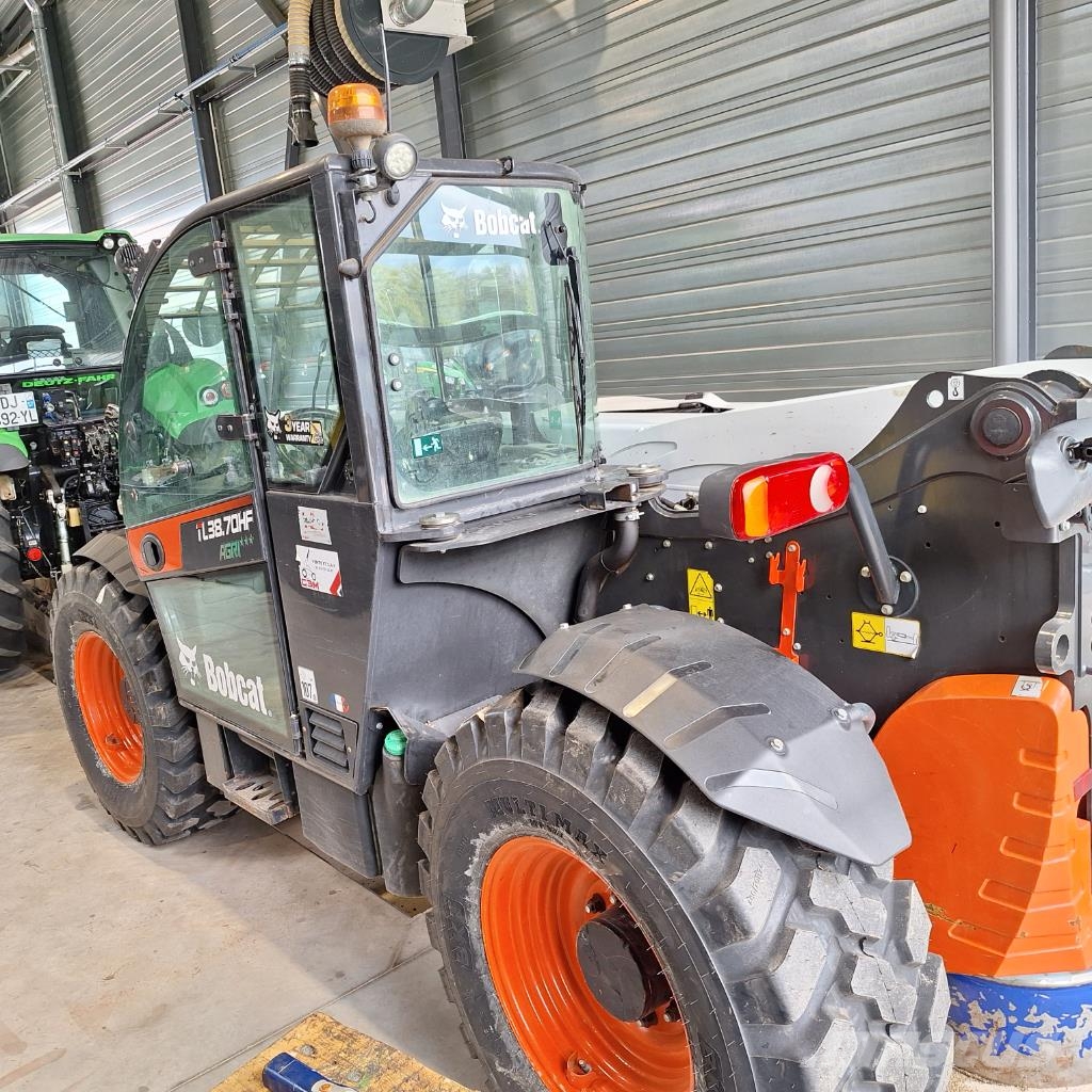 Bobcat TL38.70HF Agri 농업용 텔레 핸들러