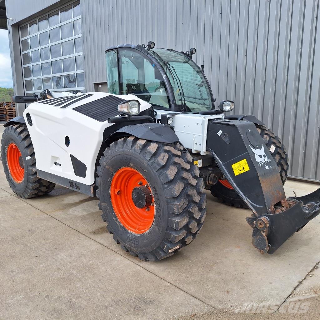 Bobcat TL38.70HF Agri 电动叉车