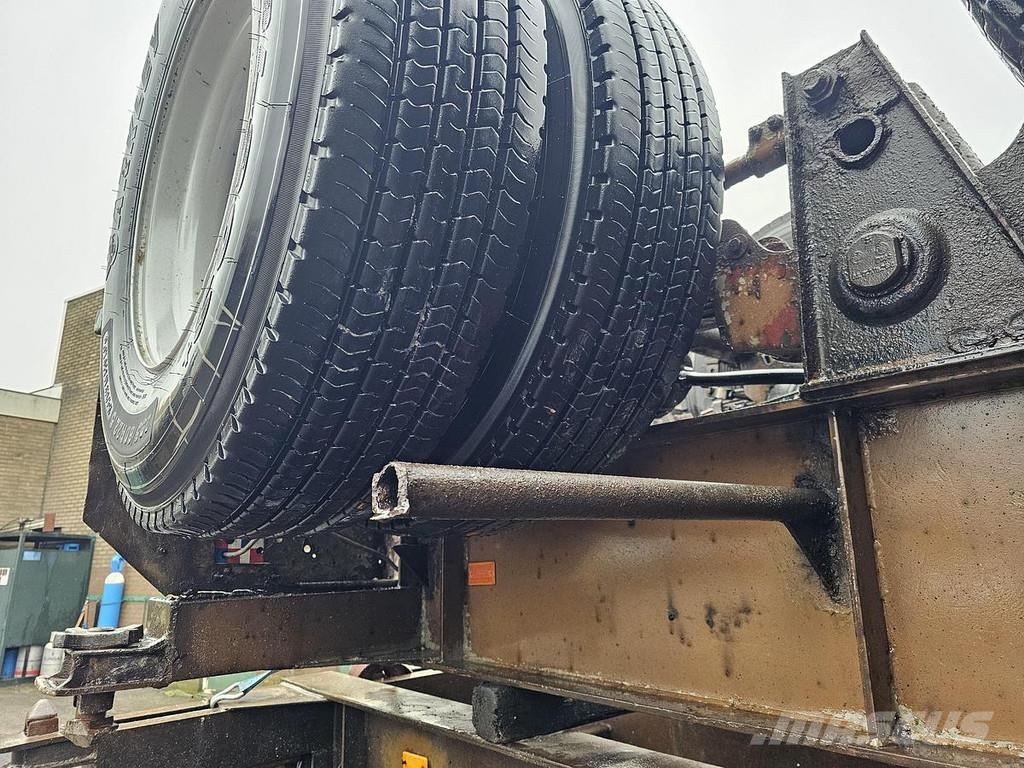 Pacton 2126 C-2 | 20 FOOT| BLADGEVEERD|DOUBLE TIRES| BPW Container semi-trailers