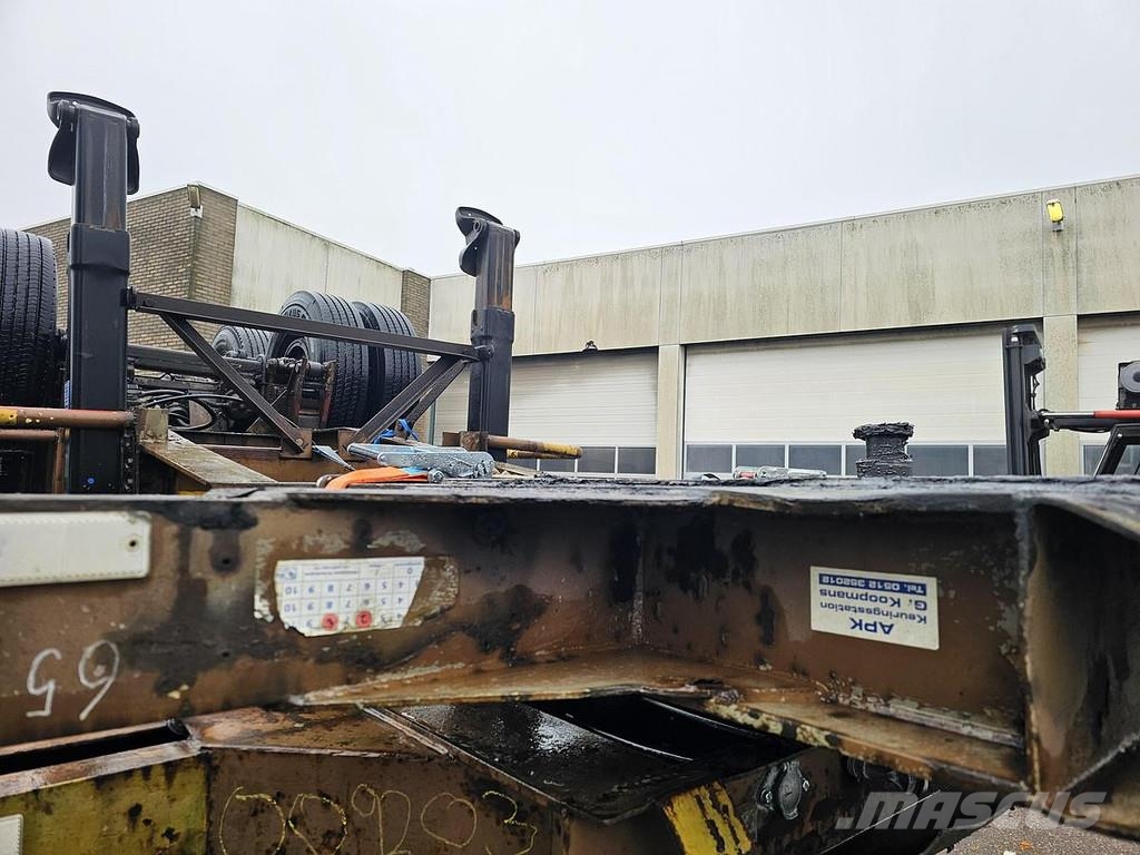 Pacton 2126 C-2 | 20 FOOT| BLADGEVEERD|DOUBLE TIRES| BPW Container semi-trailers