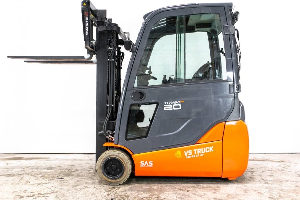 Toyota 8FBET20, Containergående 2-tonstruck med hytt Elektro Stapler