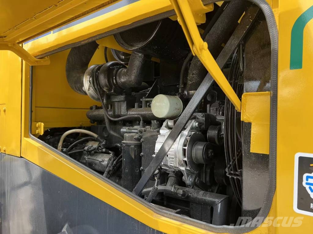 Komatsu WA 380-3 輪胎式裝載機