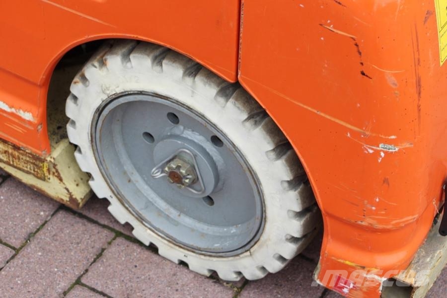 JLG Toucan 1100A As-Is, Electric, 11.1m Working Height Kuukulkijat